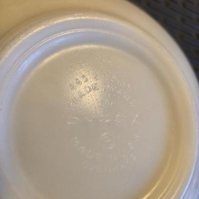 Sale Photo Thumbnail #8: Pink Gooseberry 443 Cinderella in very good condition