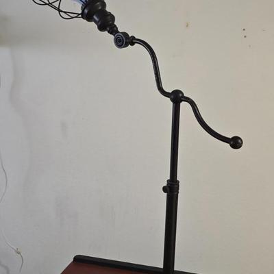 Lot 22: Sturdy Metal Lamp
