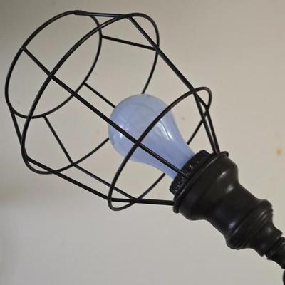 Lot 22: Sturdy Metal Lamp