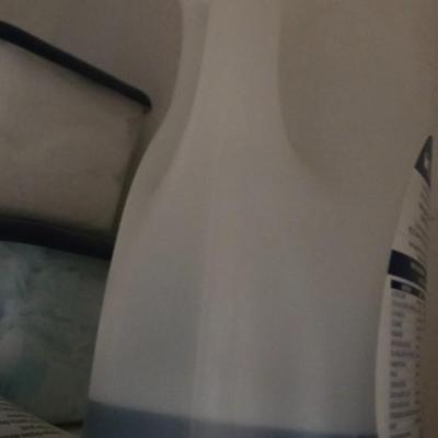 Lot 27: Lot of Misc Cleaning Items - Swiffer's, Broom, Mop, Cleansers