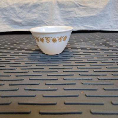 Sale Photo Thumbnail #18: Butterfly Gold Sugar Dish
Correlle/Pyrex