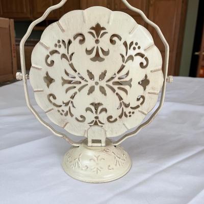 Glass and Metal Serving Pieces (K-BC)