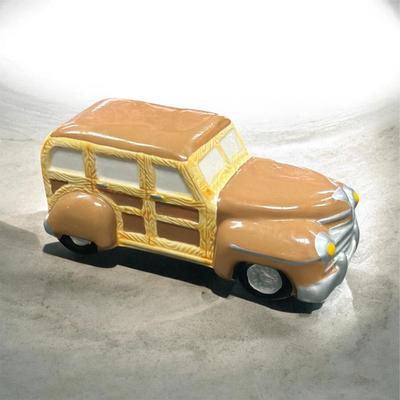 Sale Photo Thumbnail #220: Dept 56 Snow Village Woody Station Wagon #5136-5  Approximately 4" Long