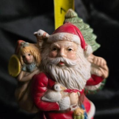 Vintage Santa Claus Chimney Figurine – Classic Holiday Charm & Storybook Detail