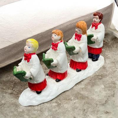 Sale Photo Thumbnail #229: Dept 56 Snow Village Choir Kids #5147-0  Approximately 5.5" Long