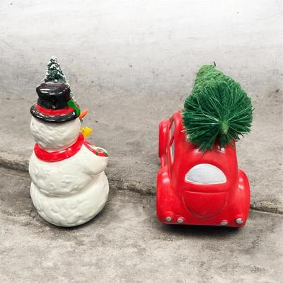 Sale Photo Thumbnail #236: Dept 56 Snow Village Volkswagen and Snowman  NO BOXES