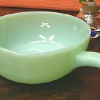 Sale Photo Thumbnail #38: FireKing Jadeite Skillet bowl