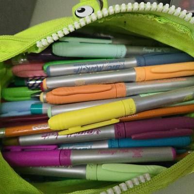 Lot 31: Lot of Office Supplies: Sharpies, Crayons, Paperclips, Stapler