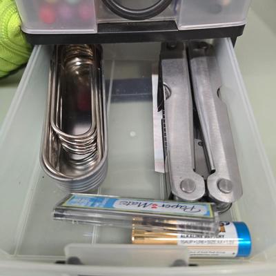 Lot 31: Lot of Office Supplies: Sharpies, Crayons, Paperclips, Stapler