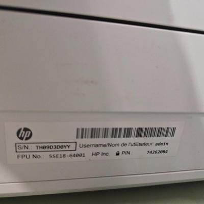 Lot 34: HP Envy 6052 Color Printer / Scanner