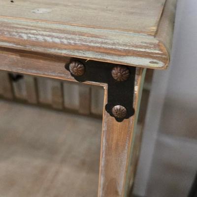 Lot 38: Wooden Shelf