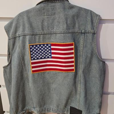 Lot 40: Harley Davidson Denim Vest
