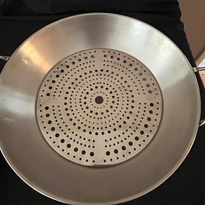 Farberware Electric Wok and NuWave Air Fryer (K-BC)