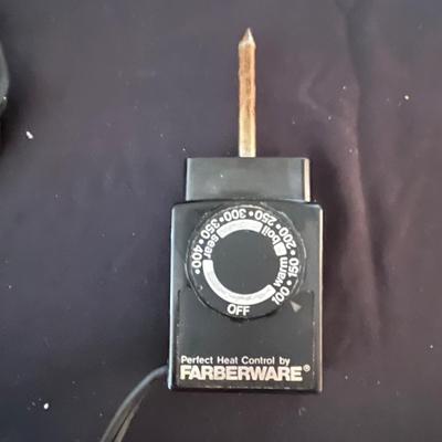 Farberware Electric Wok and NuWave Air Fryer (K-BC)