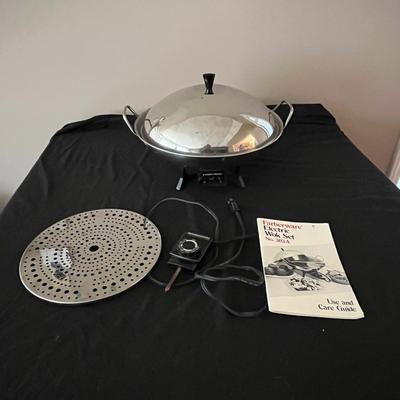Farberware Electric Wok and NuWave Air Fryer (K-BC)