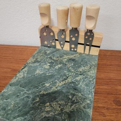 Lot 48: Cheese Set - Marble Cutting board & Assorted Cheese Knives