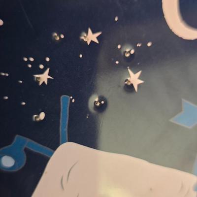 A Charlie Brown Christmas Holiday Cookie Tin – Peanuts Festive Collectible