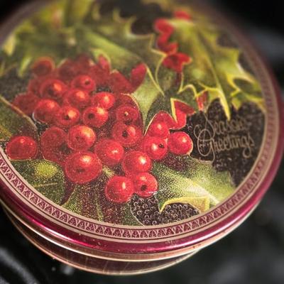 Vintage 8" Holiday “Seasons Greetings” Berry & Holly Metal Tin