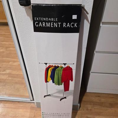 Lot 58: Garment Rack