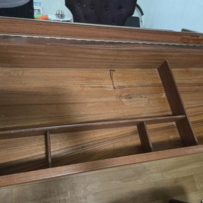 Lot 60: Mid-Century Wooden Vanity Desk