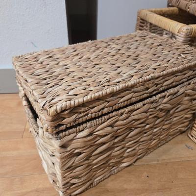 Lot 64: Lot of Wicker Baskets
