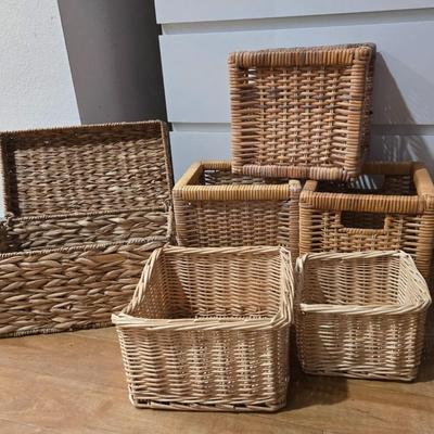Lot 64: Lot of Wicker Baskets
