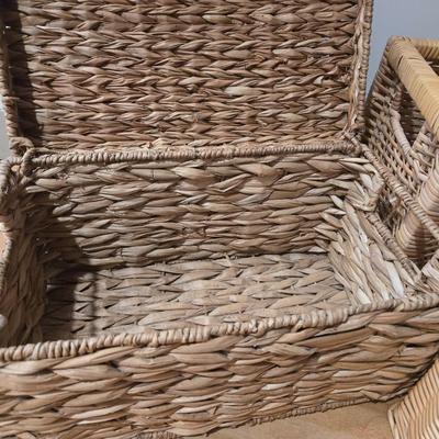 Lot 64: Lot of Wicker Baskets