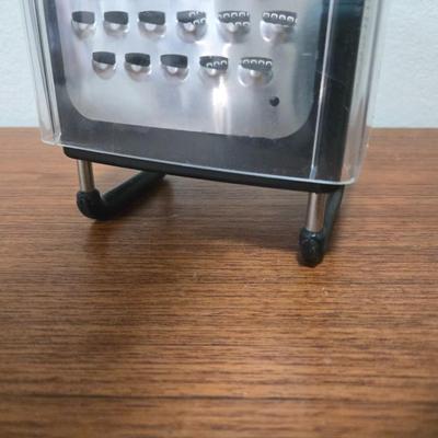 Lot 70: Sturdy Grater