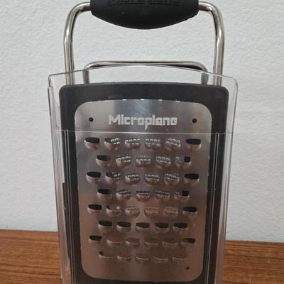 Lot 70: Sturdy Grater