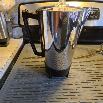 Sale Photo Thumbnail #63: Vintage Presto Oercolator coffee maker from 1967.
Model PKO3B
has all parts, I filled with water & it was HOT..Not Sure if it perks through as no coffee but it heats the water really hot!