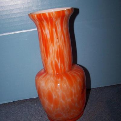 LOT 97 LOVELY VINTAGE MCM ART GLASS