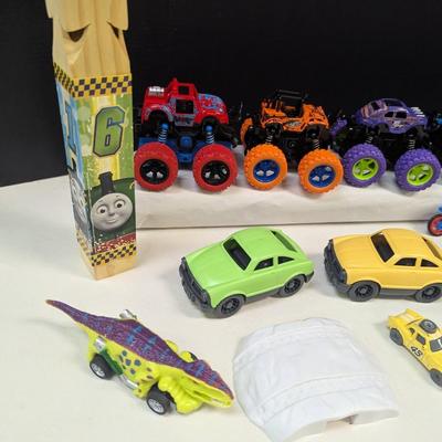 Friction Monster Trucks & Green Cars