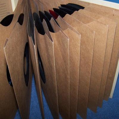 LOT 99 VINTAGE 45 RPM RECORD ALBUMS 1940/1950S RCA/DECCA/COLUMBIA