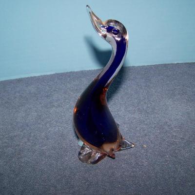 LOT 101 GREAT COLLECTABLE ART GLASS CATS & GOOSE
