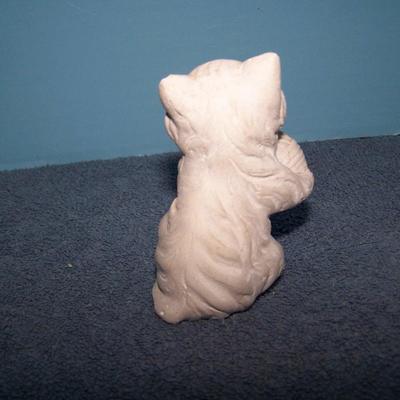 LOT 104 GREAT COLLECTABLE CRITTERS FITZ & FLOYD