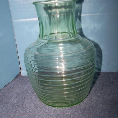 LOT 105 GREAT VINTAGE GLASSWARE--ORANGE JUICE DECANTER