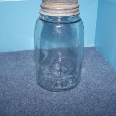 LOT 108 WONDERFUL OLD KITCHEN STUFF--EGG TIMER/MOLDS/JAR