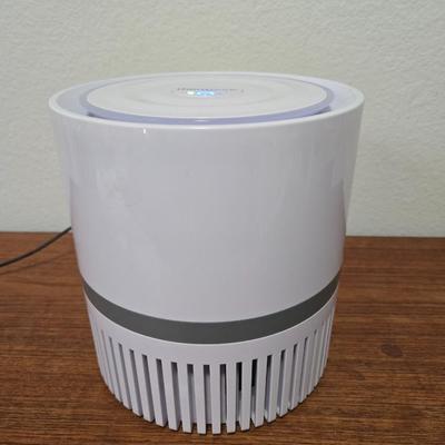 Lot 74: Therapure Desktop Air Purifier