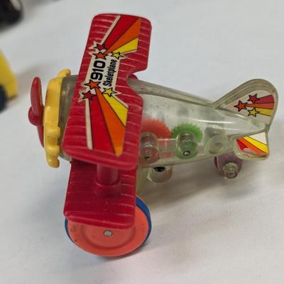 Vintage Cars & Trucks