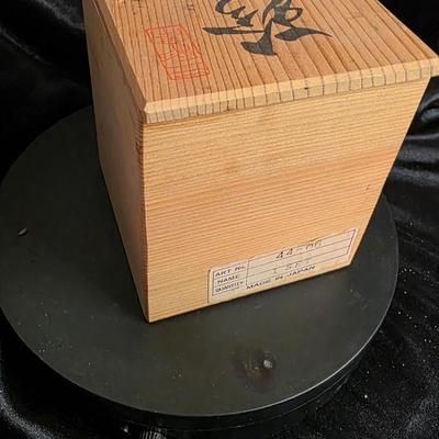 Vintage Japanese Paulownia Wood Kiri-bako Box - Calligraphy & Red Seal Storage Box