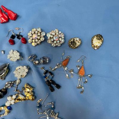 Sale Photo Thumbnail #37: All have matches.  New & old.  All in good shape.