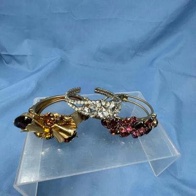 Sale Photo Thumbnail #46: Display well.  The Amber one has a stone missing.