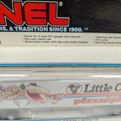 1994 Lionel Little Caesars Tractor & Trailer