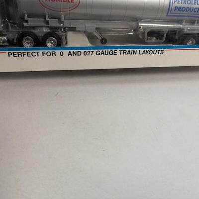 1994 Lionel Humble Oil Tractor & Tanker