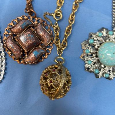 Sale Photo Thumbnail #85: Take a look, clean.