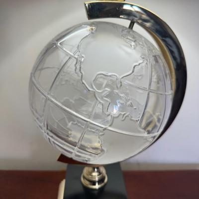 Etched Frosted Glass Globe Table Lamp