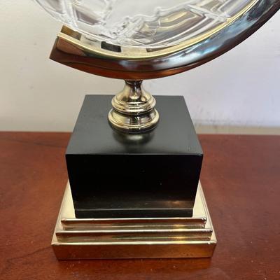 Etched Frosted Glass Globe Table Lamp