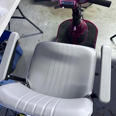 Sale Photo Thumbnail #298