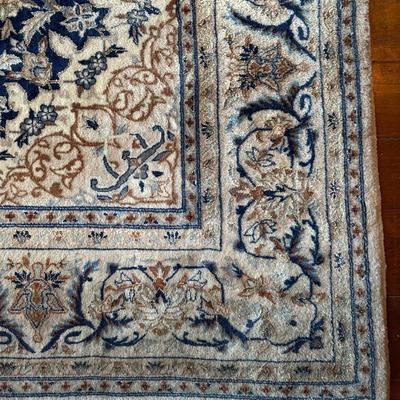 Wool Persian-Style Medallion Rug – 6’ x 9’