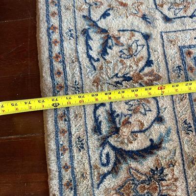 Wool Persian-Style Medallion Rug – 6’ x 9’